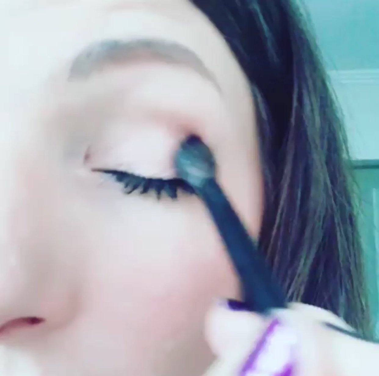 How to Create a Super-Easy One-Colour Smoky Eye - Using the The Smolder Brush, by Jacqueline Kalab | Jacqueline Kalab Beauty
