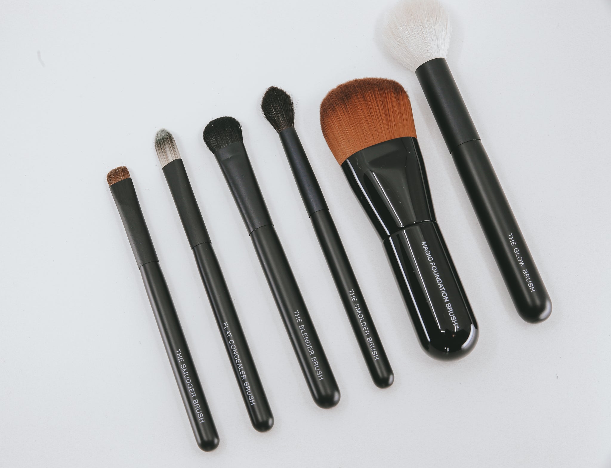 Flawless Essentials Brush Kit with FREE Glow Brush - Jacqueline