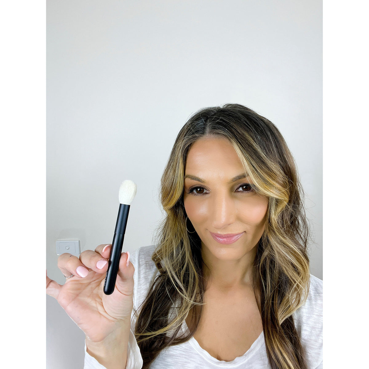 The Glow Brush - For Bronzer, Blush, and all Powders