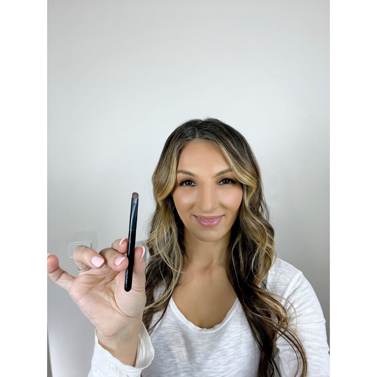 The Smudger Brush, by Jacqueline Kalab - MyMakeup.Store by Jacqueline Kalab