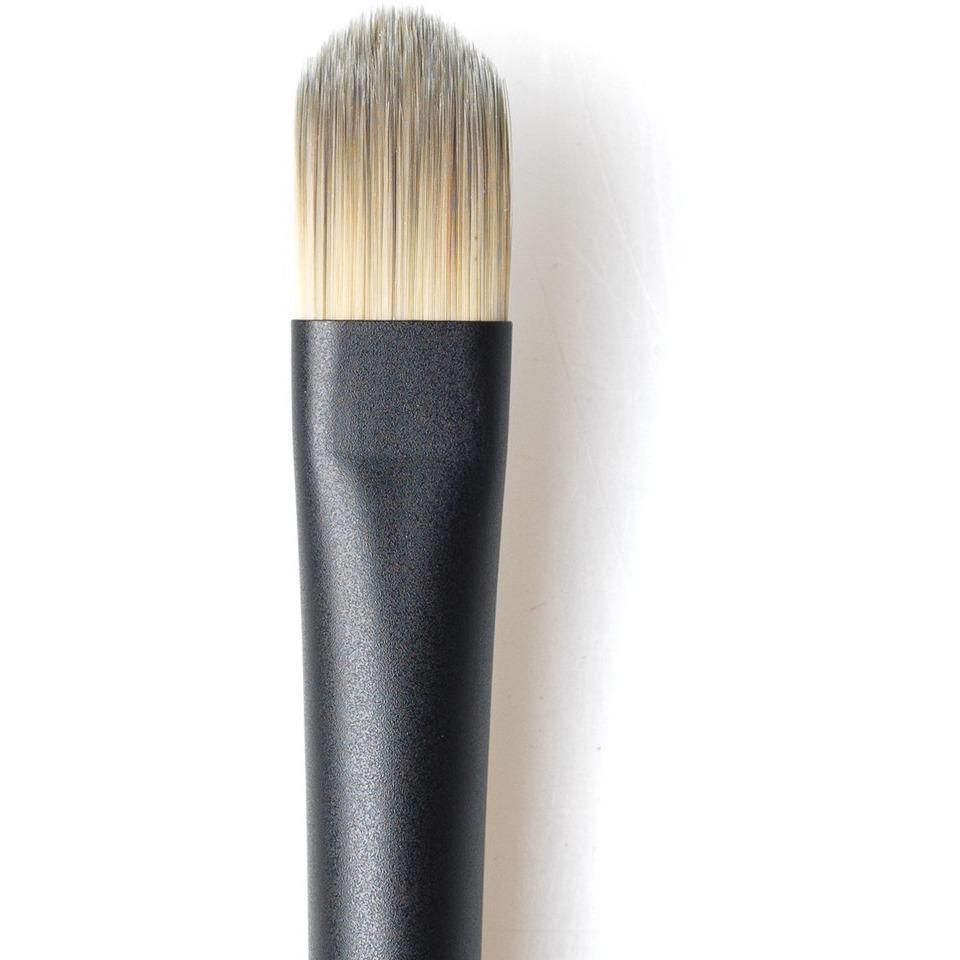 The Concealer Brush, by Jacqueline Kalab - MyMakeup.Store by Jacqueline Kalab