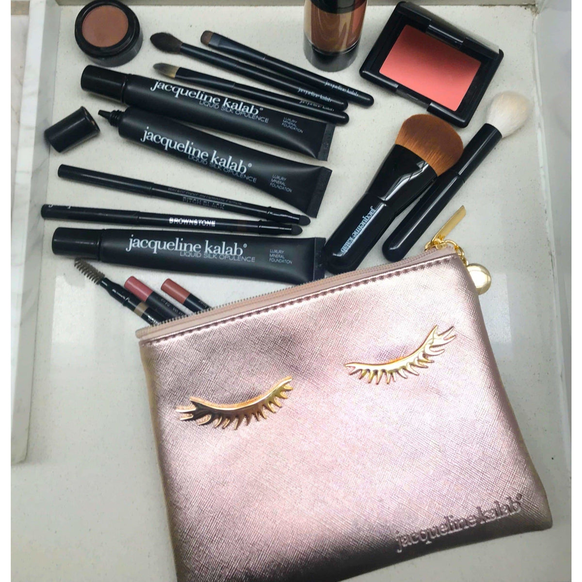 The Ultimate Makeup Bag - MyMakeup.Store by Jacqueline Kalab