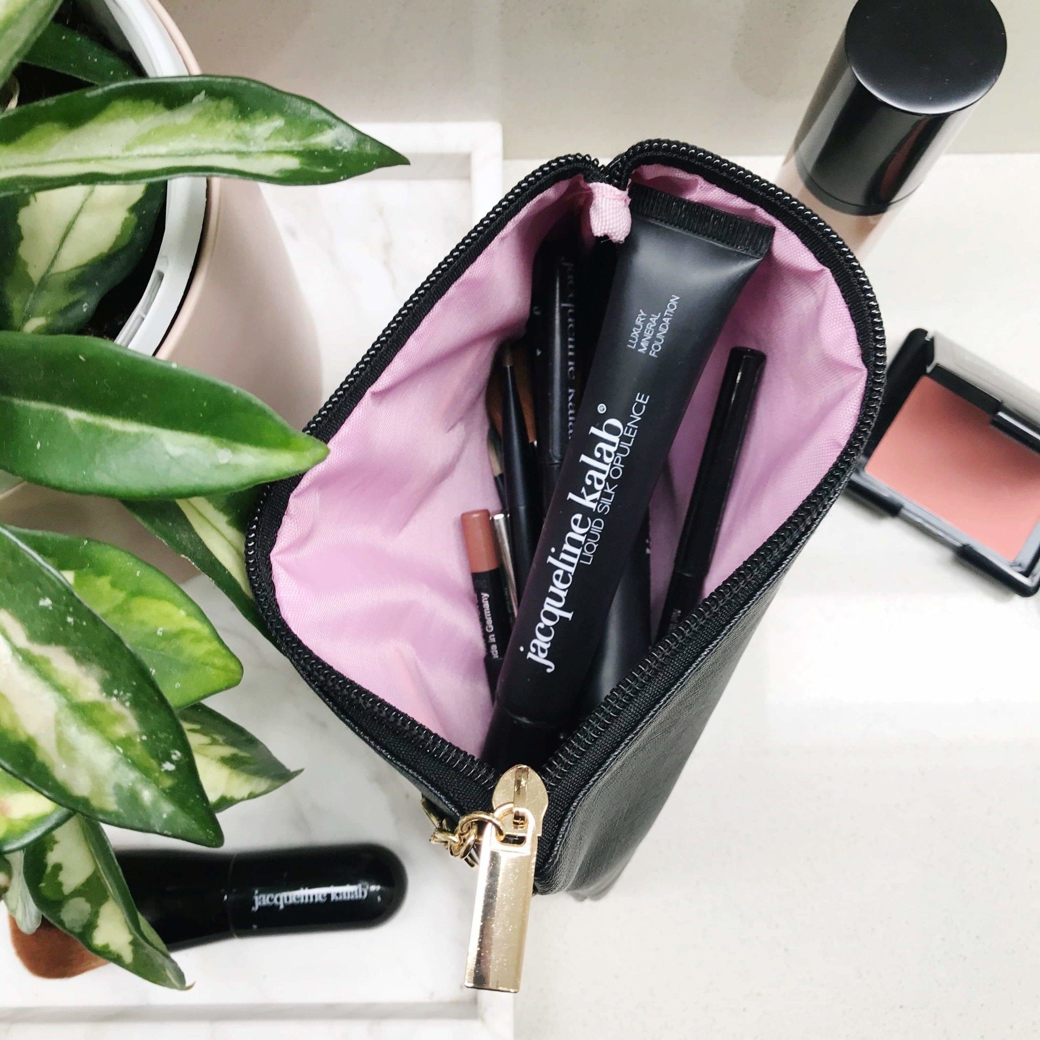 Small Makeup Bag For Purse Hot Pink Cosmetics Bag For Women Travel Toiletry  Bag – DANCOUR PARIS